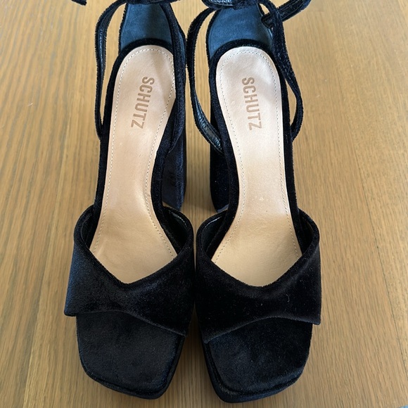 Schutz Black Velvet Aryia Platform Sandal - Picture 12 of 14